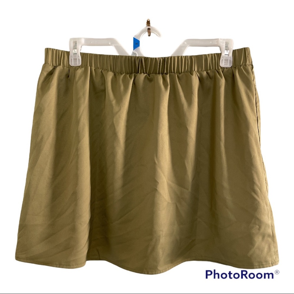 Shein curve 2xl mini skirt olive green